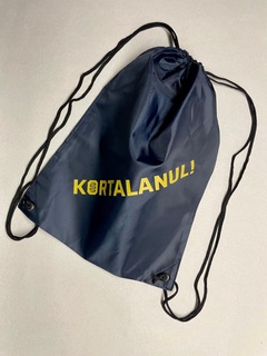 Hátizsák - sötétkék színben, aranysárga Kortalanul! felirattal - pamut vagy poliészter